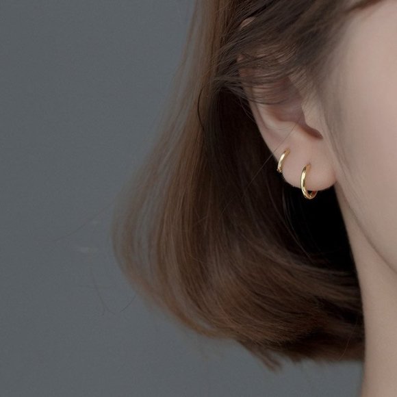 Plain silver small hoop earrings-Gold 11mm SH001 - Picture 5 of 8